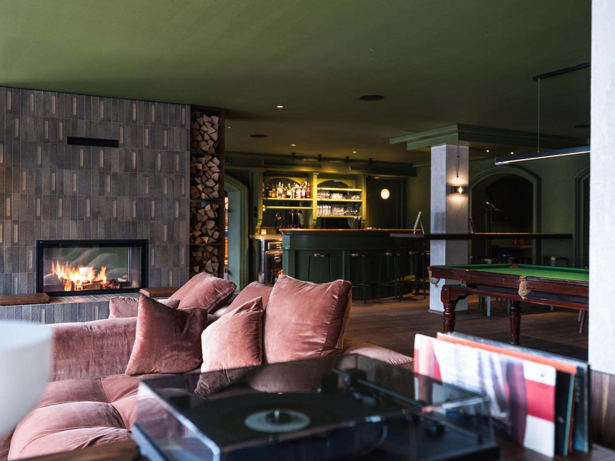 Hotel Bad Waldbrunn Монгуельфо Екстер'єр фото